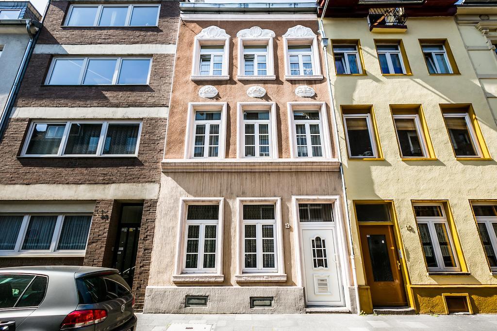 Ferienwohnung Koeln-Altstadt-Nord Bagian luar foto