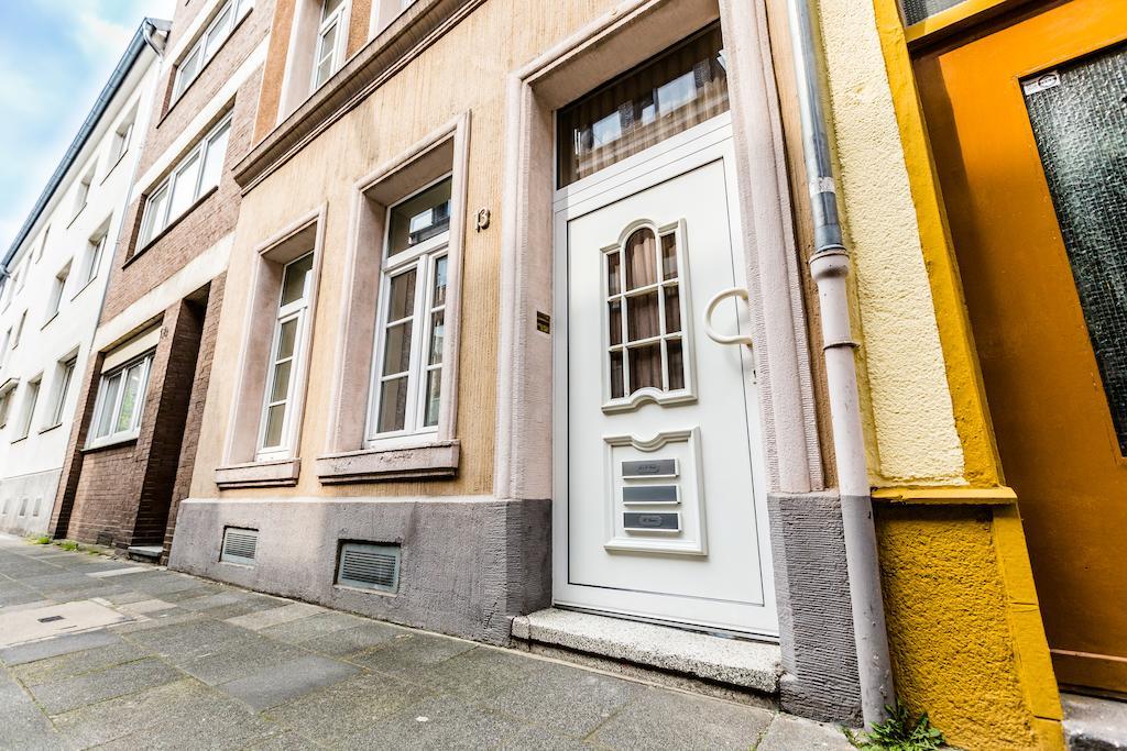 Ferienwohnung Koeln-Altstadt-Nord Ruang foto