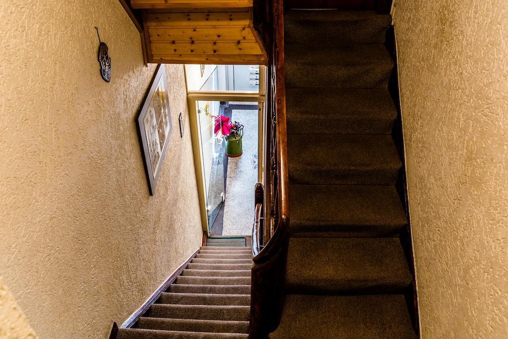 Ferienwohnung Koeln-Altstadt-Nord Ruang foto