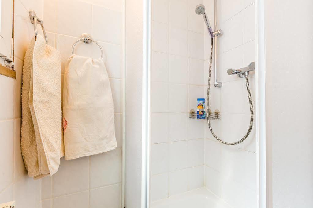 Ferienwohnung Koeln-Altstadt-Nord Bagian luar foto